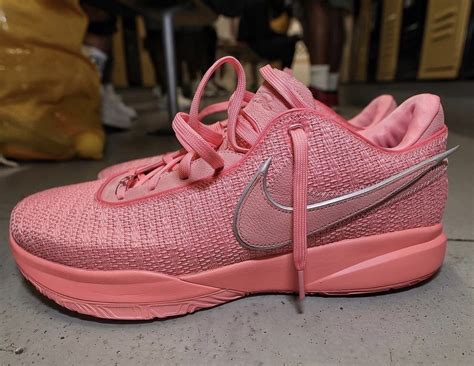 lebron pink sneakers